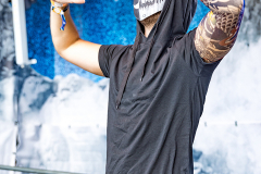 wayne_1313-8107